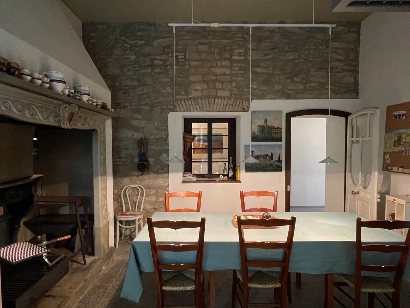 ANTICO E SIGNORILE PALAZZO - ANTIKES UND ELEGANTES HAUS - Foto 12 di 14