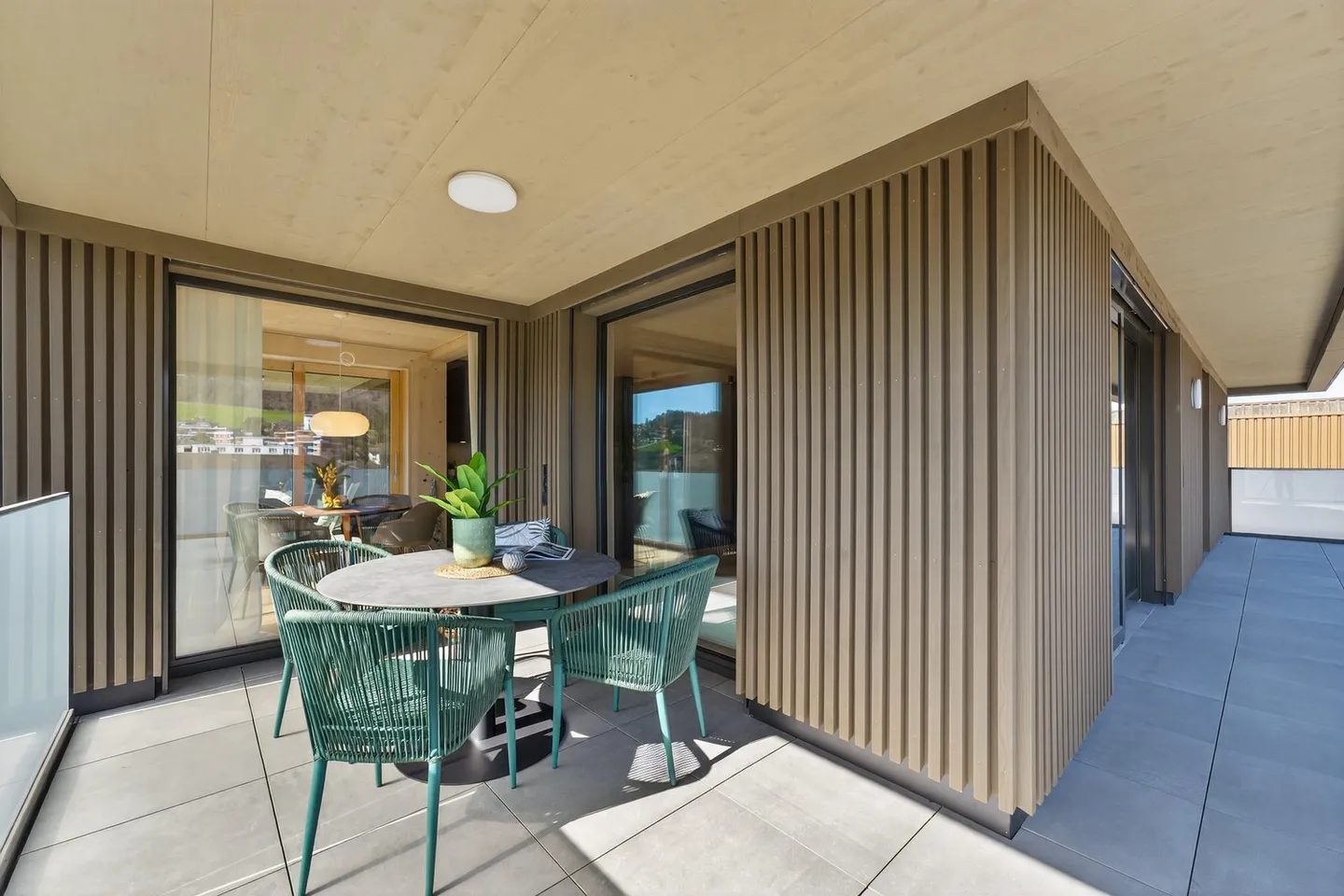 Nouvel appartement en attique avec terrasse et vue panoramique, au cœur de Horw - Photo 5 sur 10