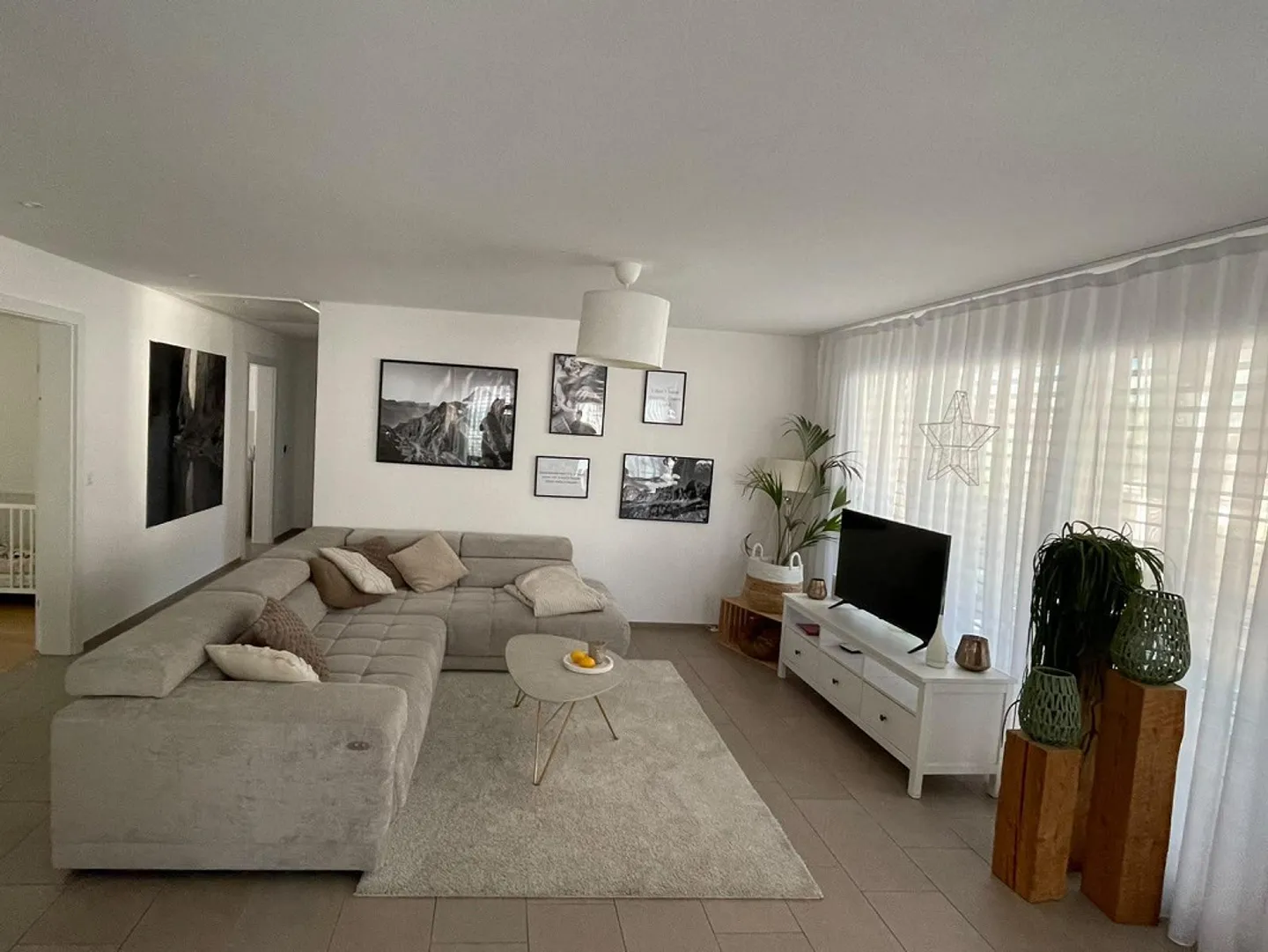 Appartamento 4.5 stanze al 1° piano - Foto 1 di 8
