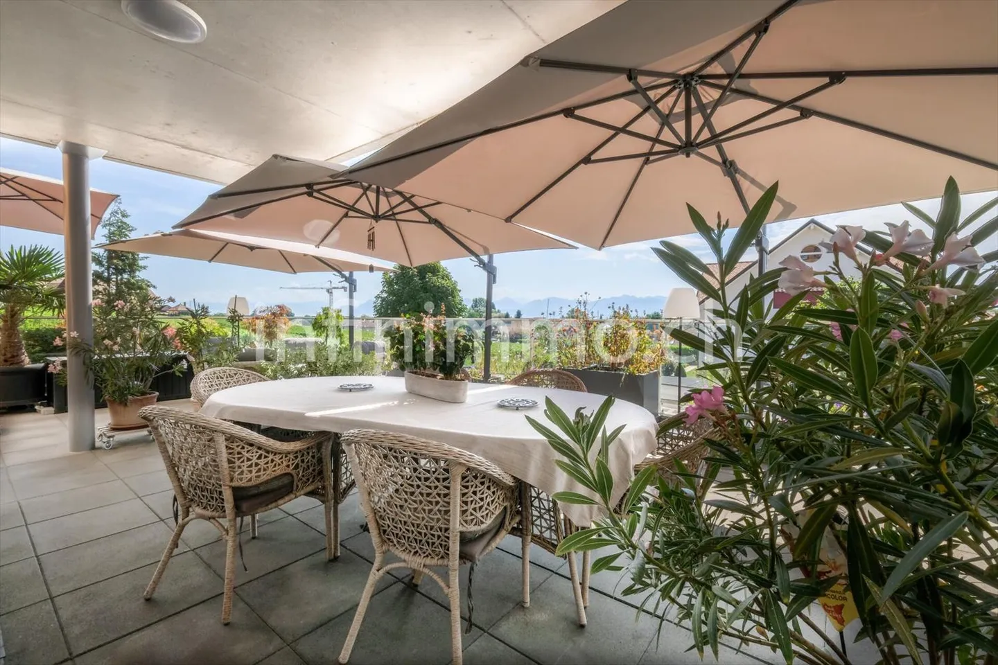 FECHY - Bel appartement avec vue et jardin - Photo 13 sur 13