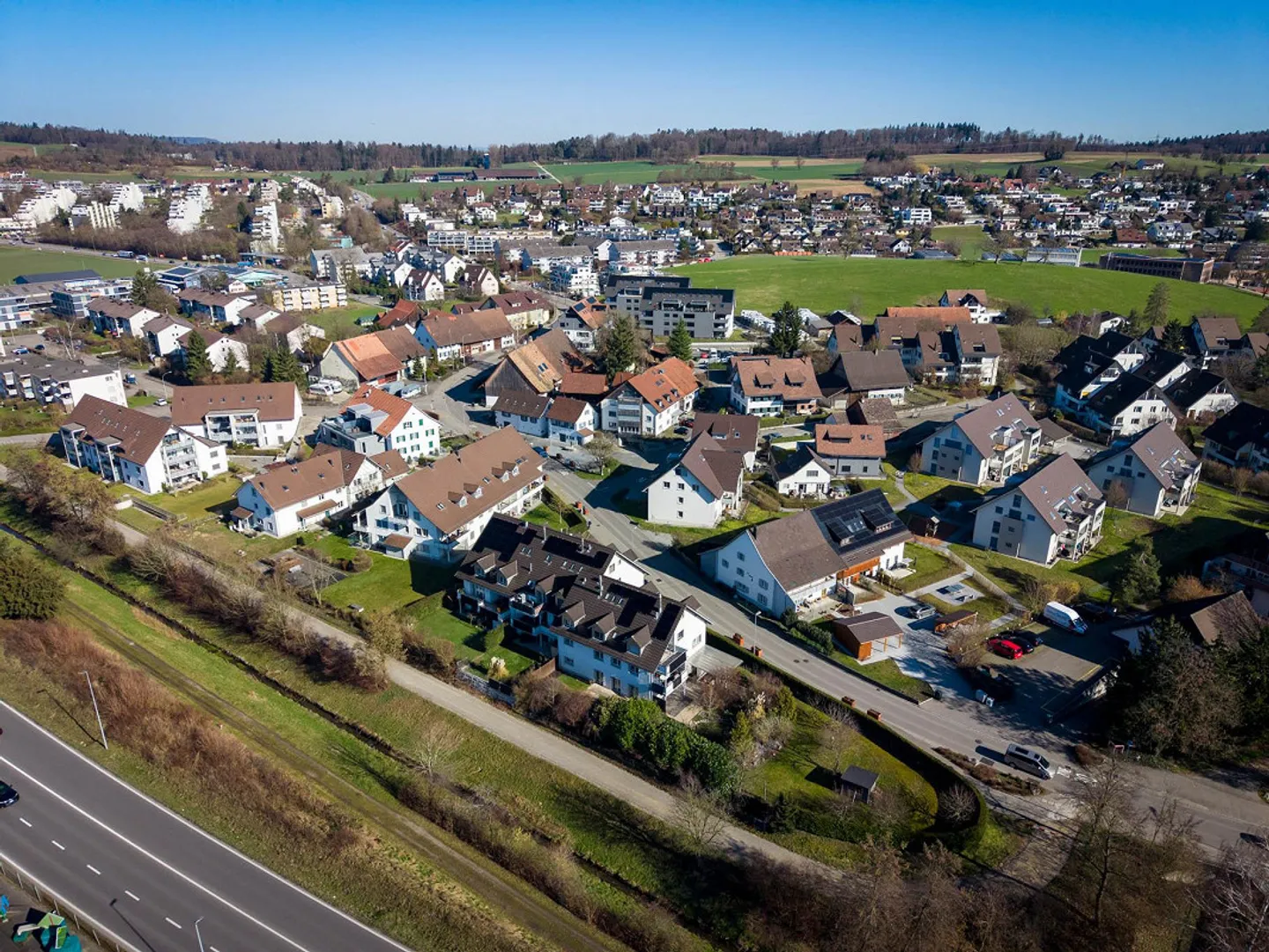 Move in, unpack & enjoy! - Photo 2 of 14