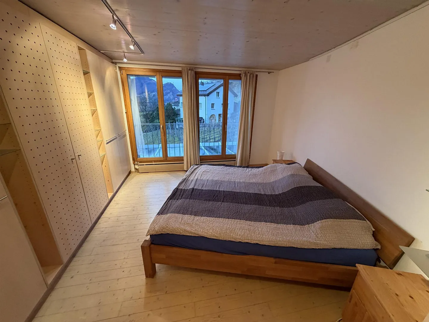 Einzigartiges Familienhaus mit Aussicht - Foto 7 von 8