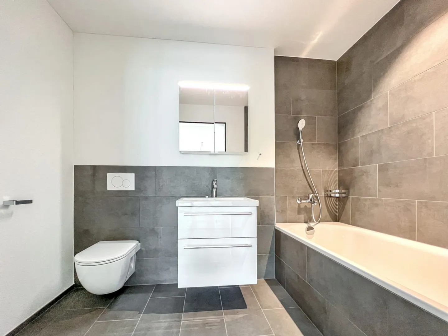 Appartement 3.5 pièces - Photo 3 sur 5