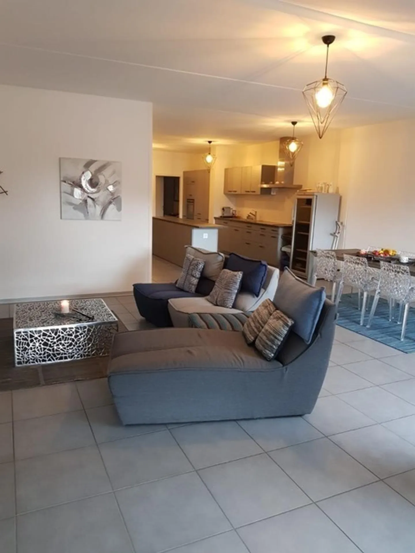 Magnificent LOFT of 136 m² with a lovely balcony - Photo 3 of 5