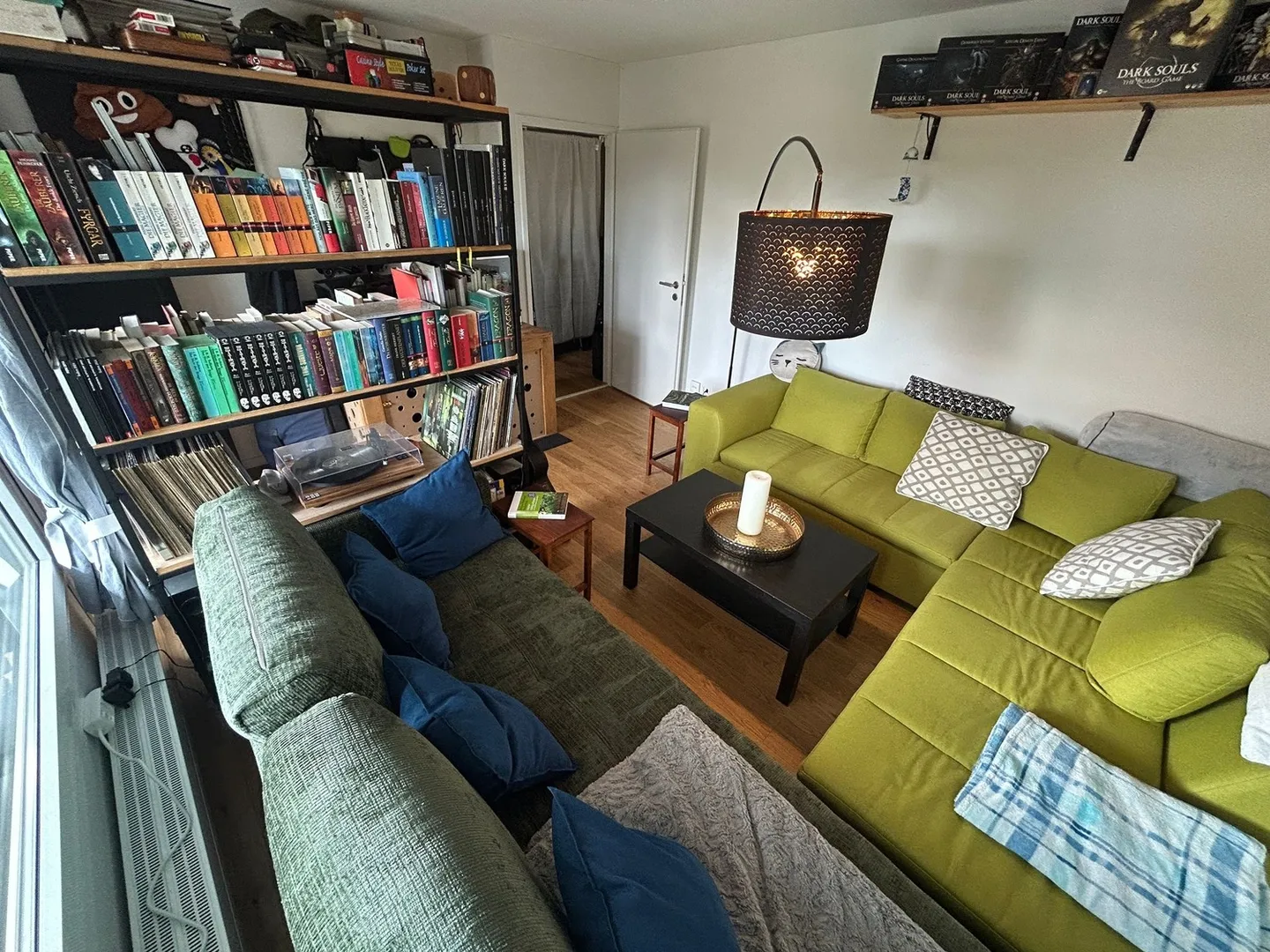 APPARTEMENT 4½ PIÈCES À ZURICH - DISTRICT 10 HÖNGG, MEUBLÉ, TEMPORAIRE - Photo 4 sur 11