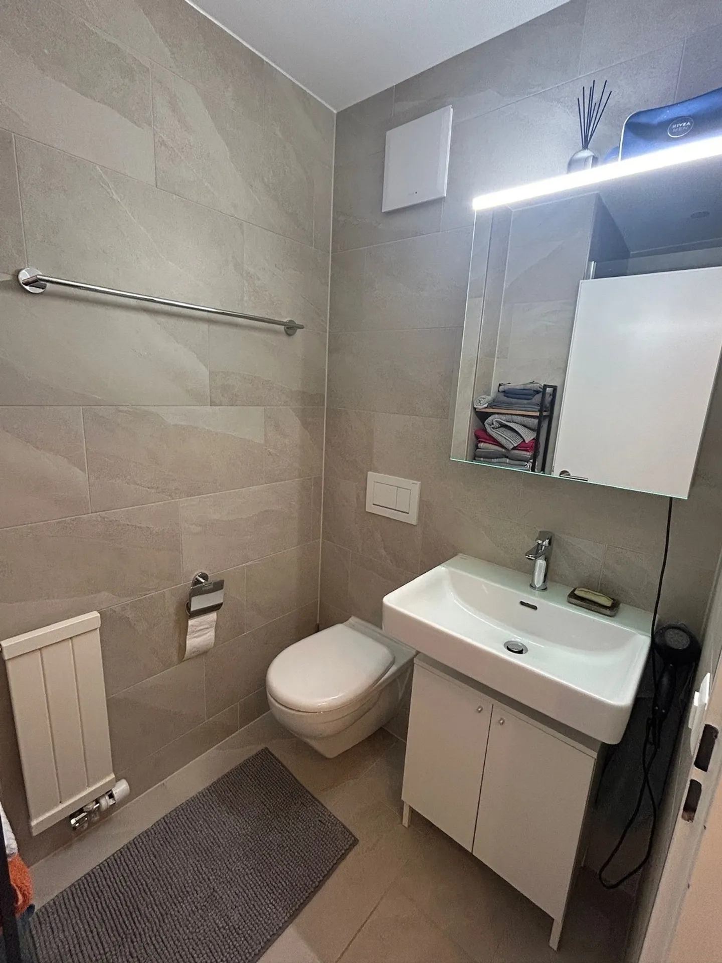 APPARTEMENT 4½ PIÈCES À ZURICH - DISTRICT 10 HÖNGG, MEUBLÉ, TEMPORAIRE - Photo 8 sur 11