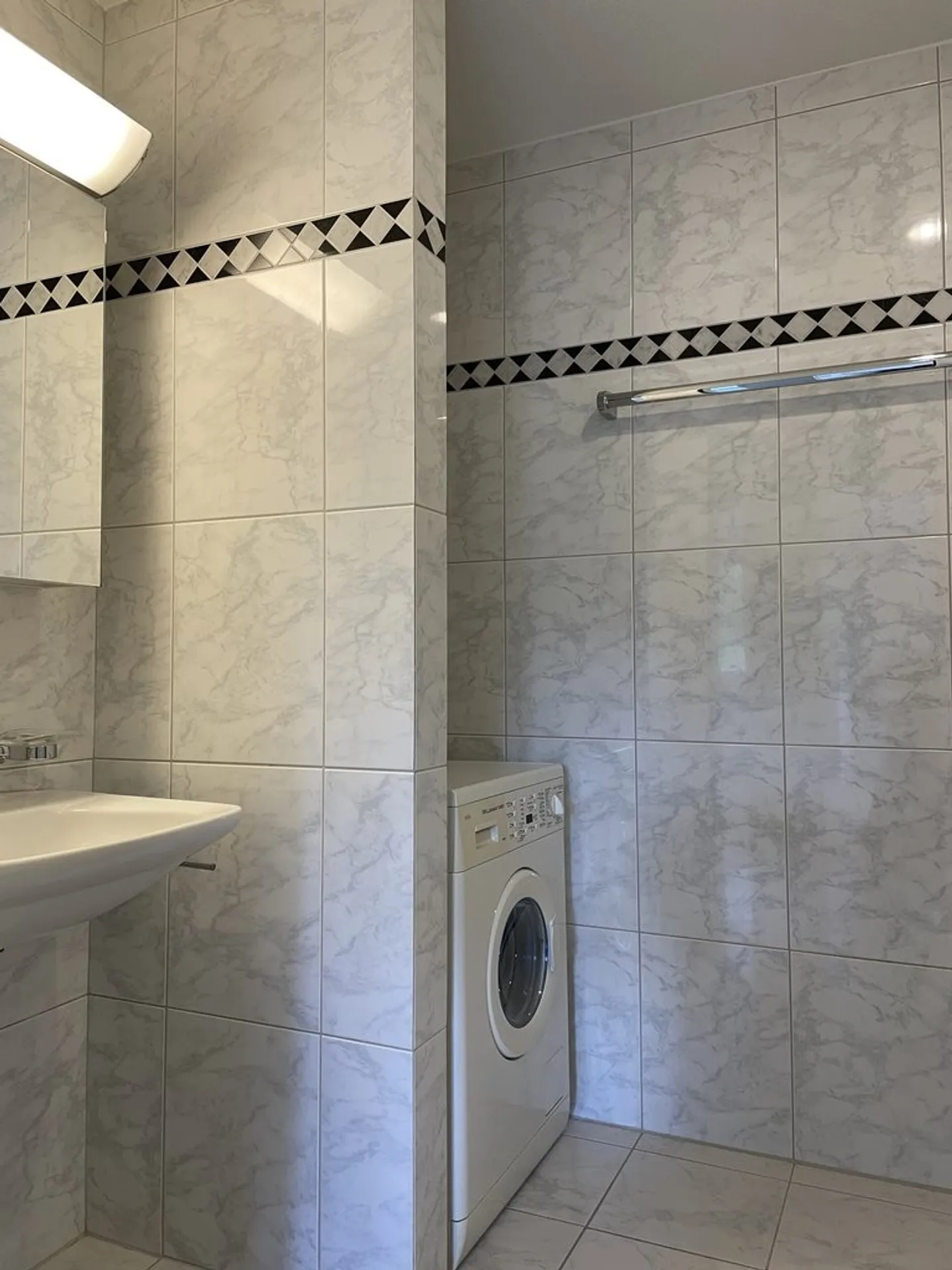 Apartment for rent in a quiet residential area at Zollikerberg - Photo 6 of 9