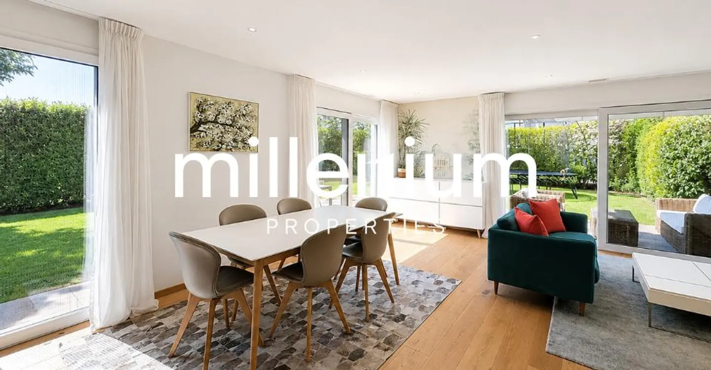 Casa moderna che unisce comfort e modernità a Chavannes-des-Bois - Foto 2 di 12