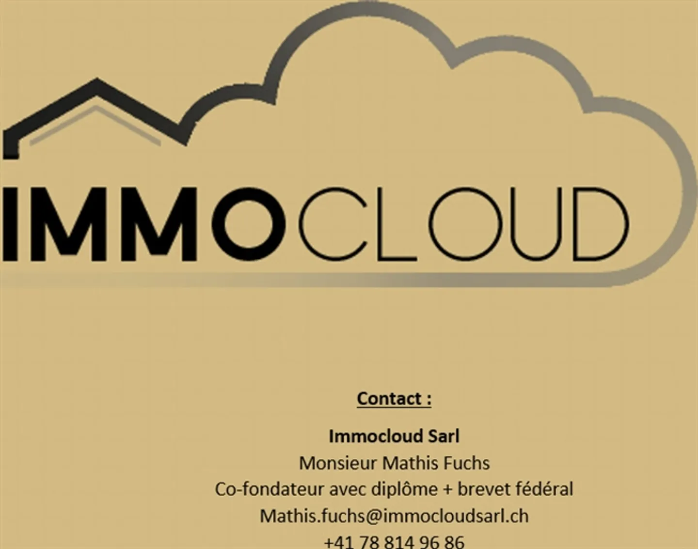 Outdoor parking spaces in the city center - Photo 2 of 2