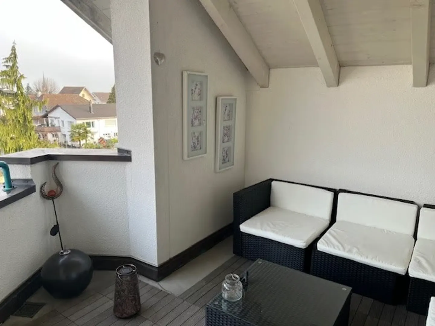 Appartamento luminoso di 4,5 stanze con balcone e bella vista a Fischbach-Göslikon - Foto 12 di 12