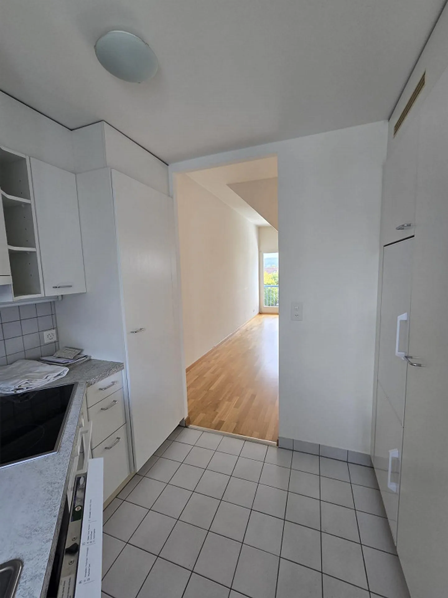 Charmante Dachwohnung in Lausen - Foto 7 von 16
