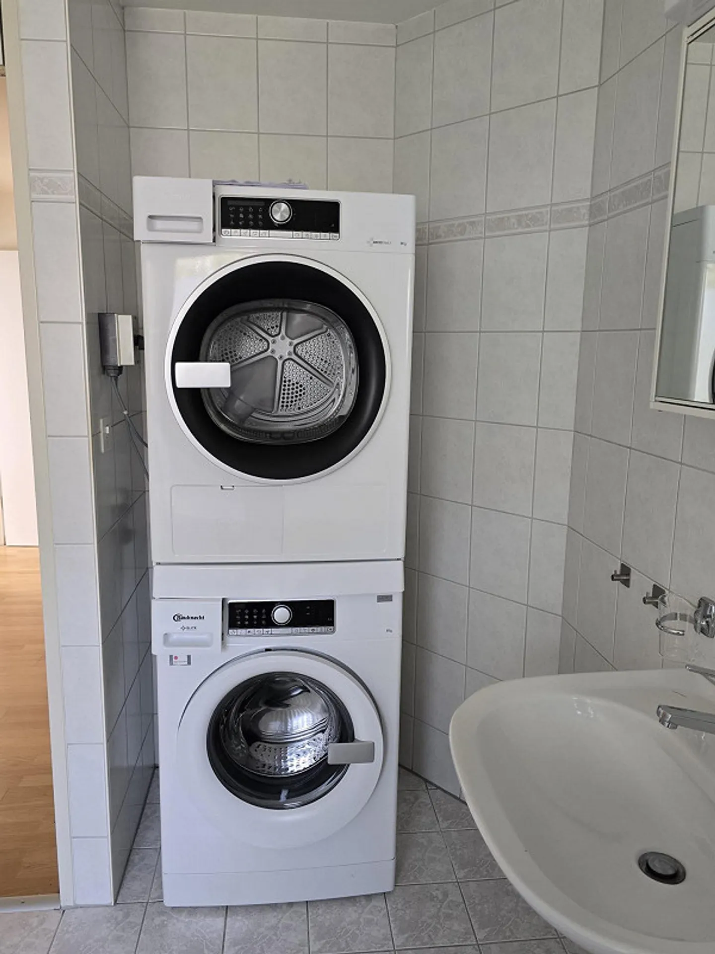 Charmante Dachwohnung in Lausen - Foto 10 von 16
