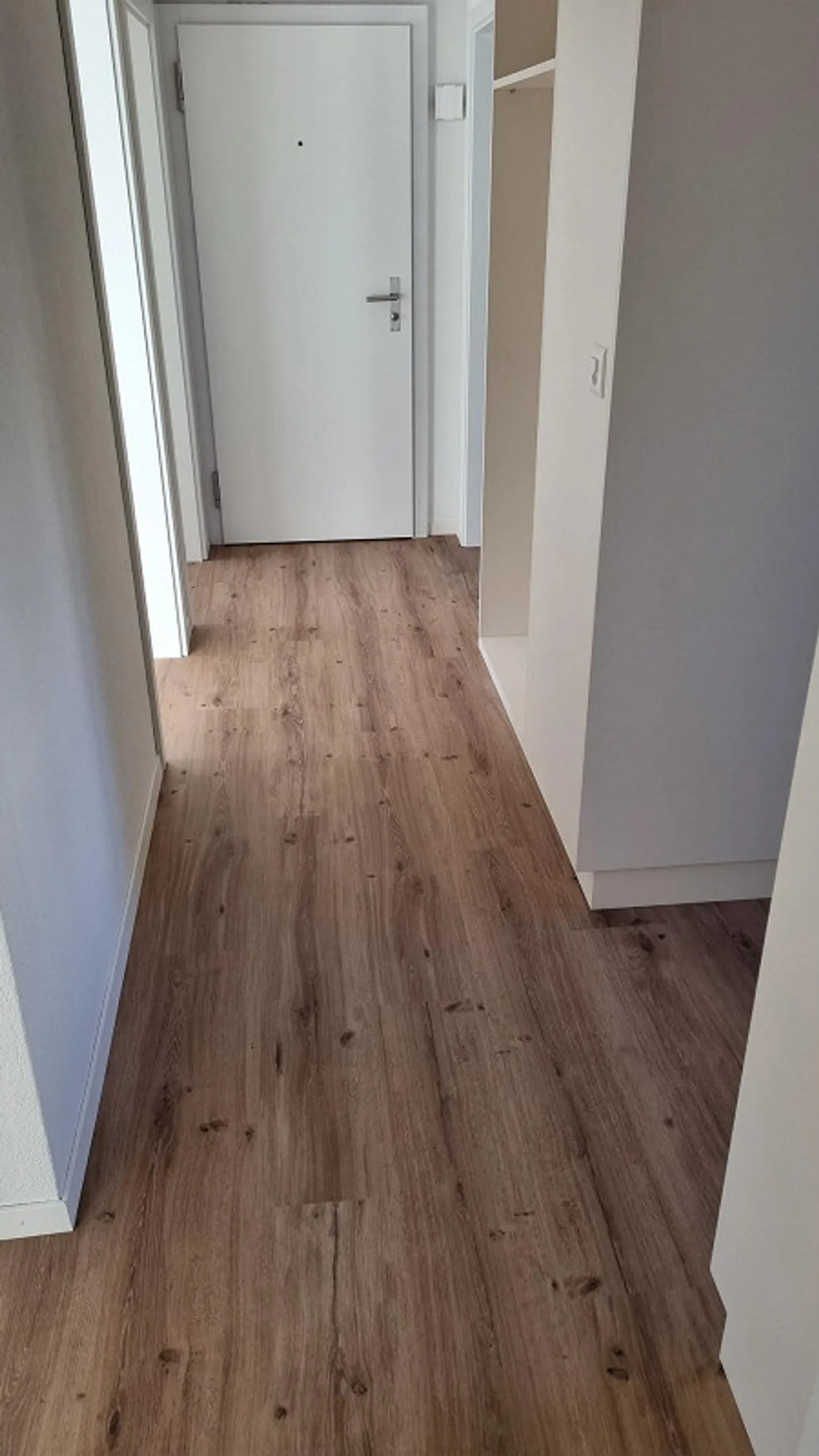 appartamento ristrutturato di 4 stanze - Foto 8 di 9