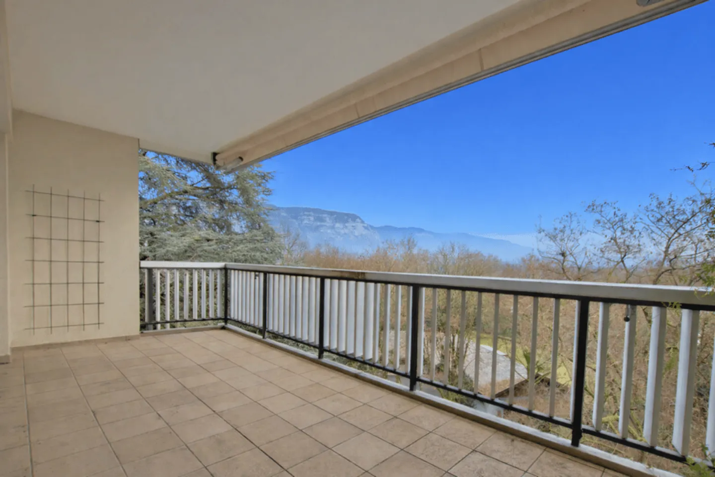 En exclusivité, appartement 8 pièces avec vue - Photo 5 of 5