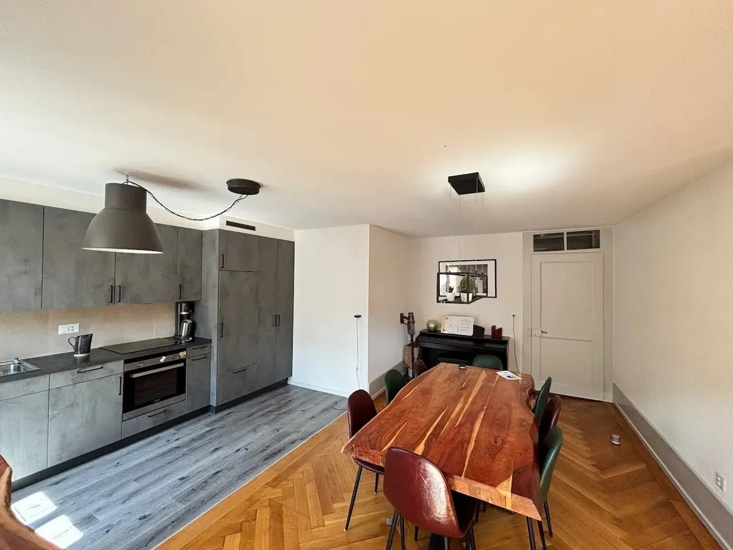 MAGNIFIQUE LOGEMENT A LOUER AU CENTRE - Photo 1 sur 8