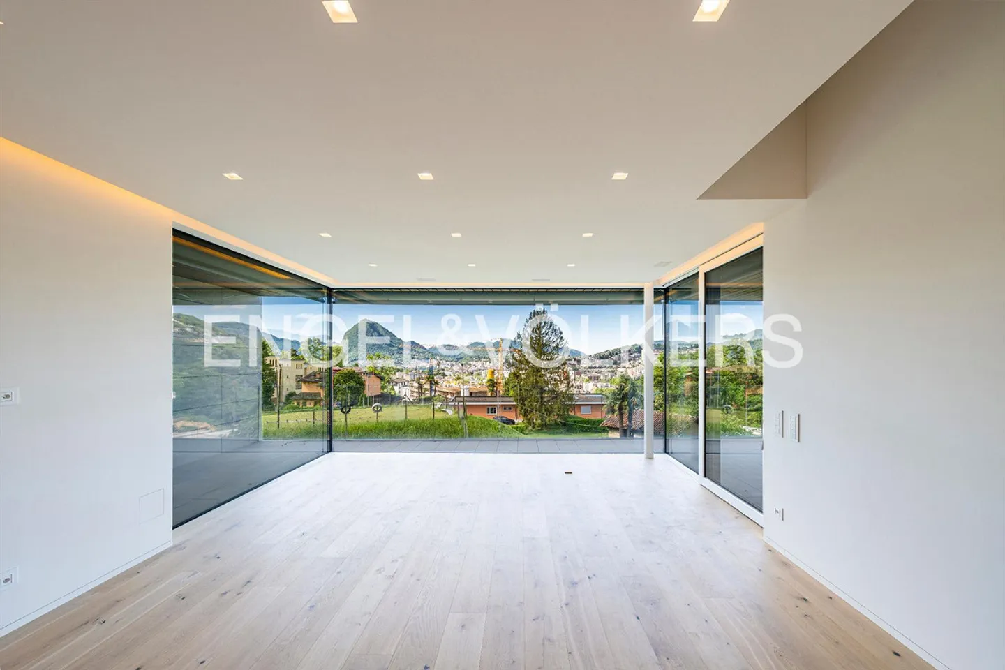 Appartement moderne dans un quartier résidentiel calme - Photo 3 sur 13