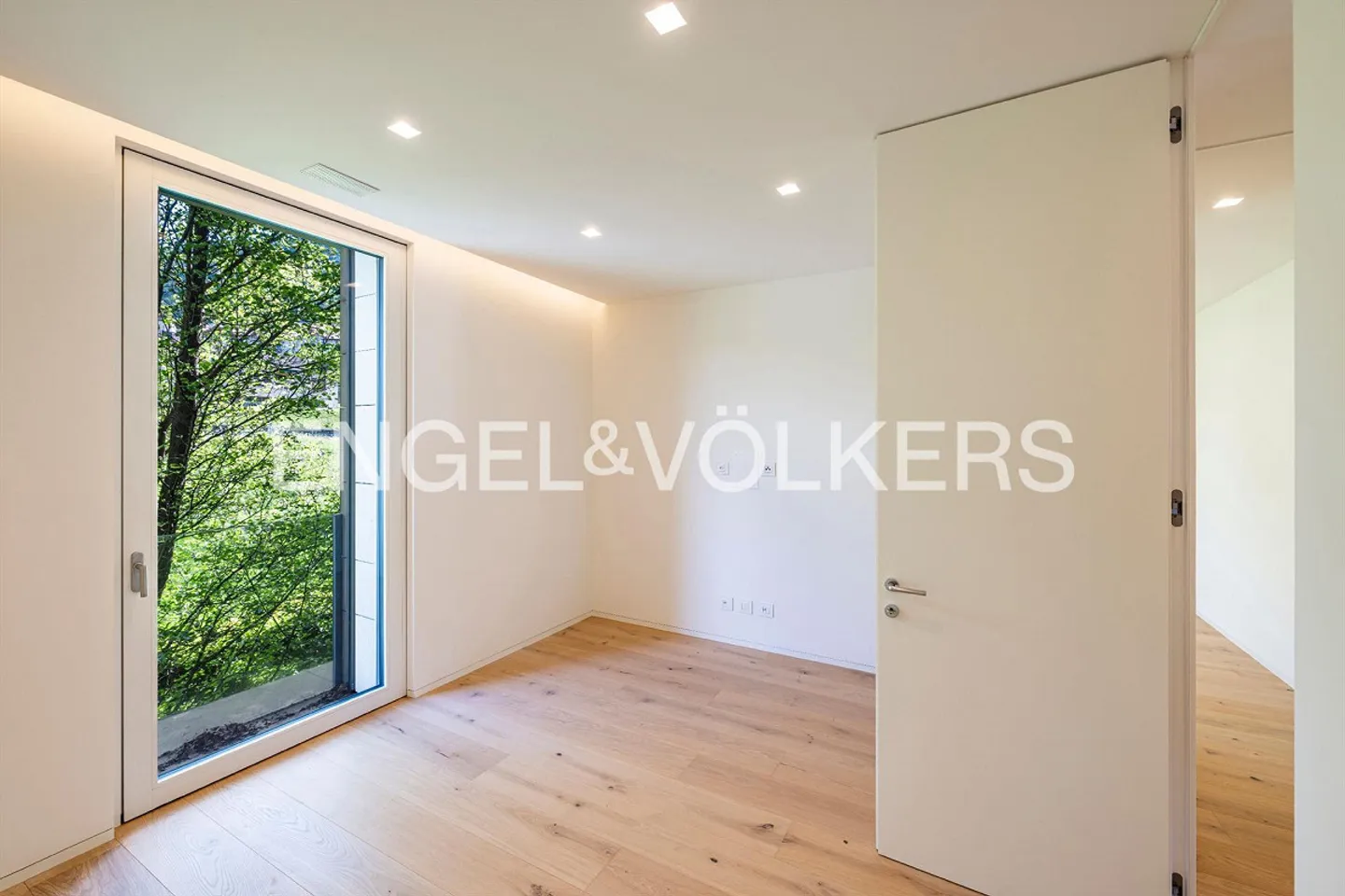 Appartement moderne dans un quartier résidentiel calme - Photo 8 sur 13
