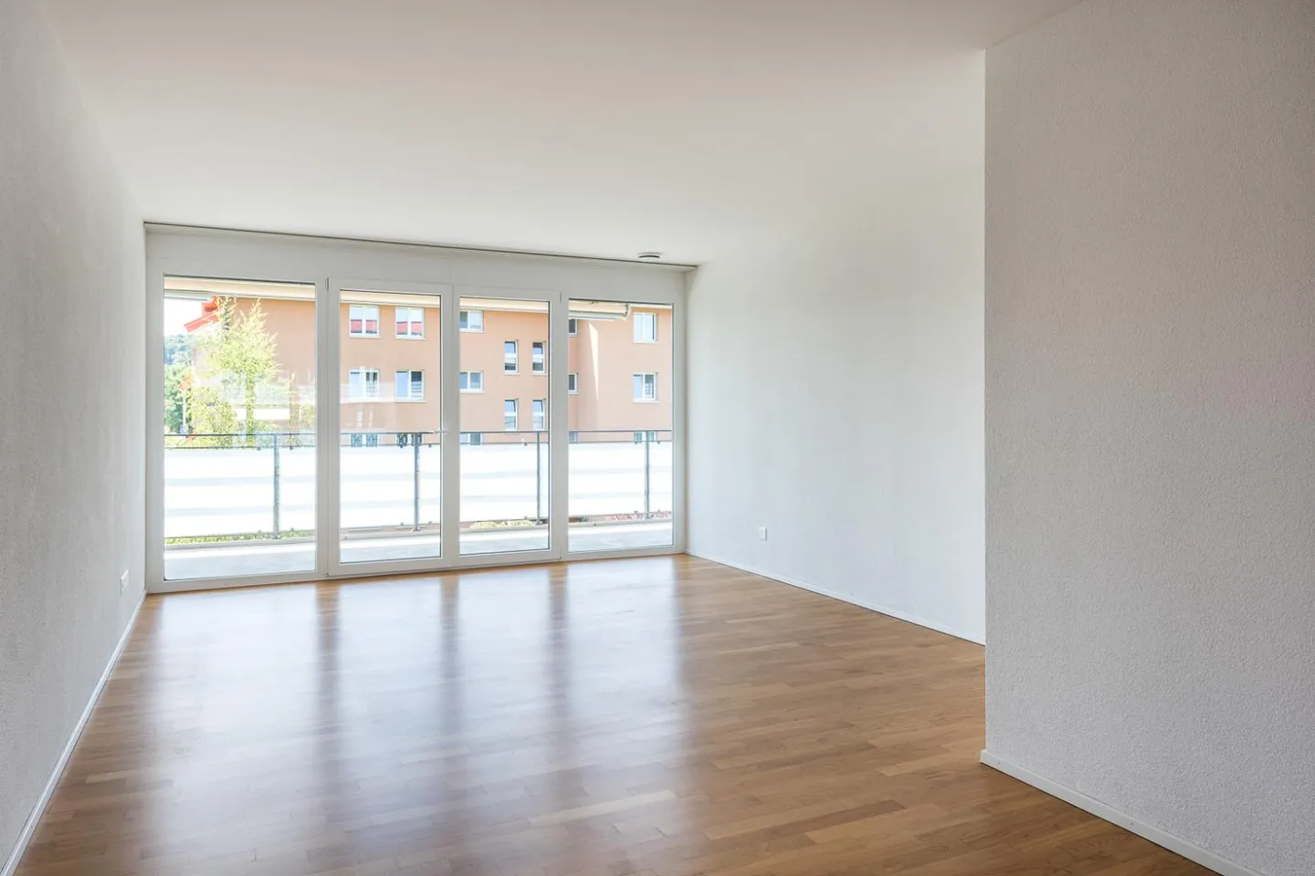 Modernes Apartment mit Komfort - Foto 1 von 8