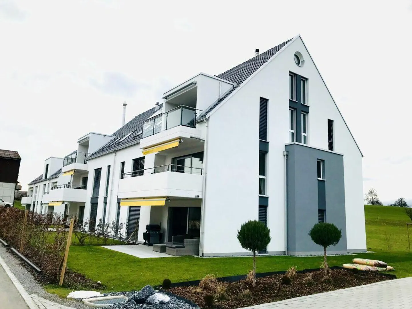 Moderne 4.5-Zimmerwohnung in Braunau - Foto 1 von 12