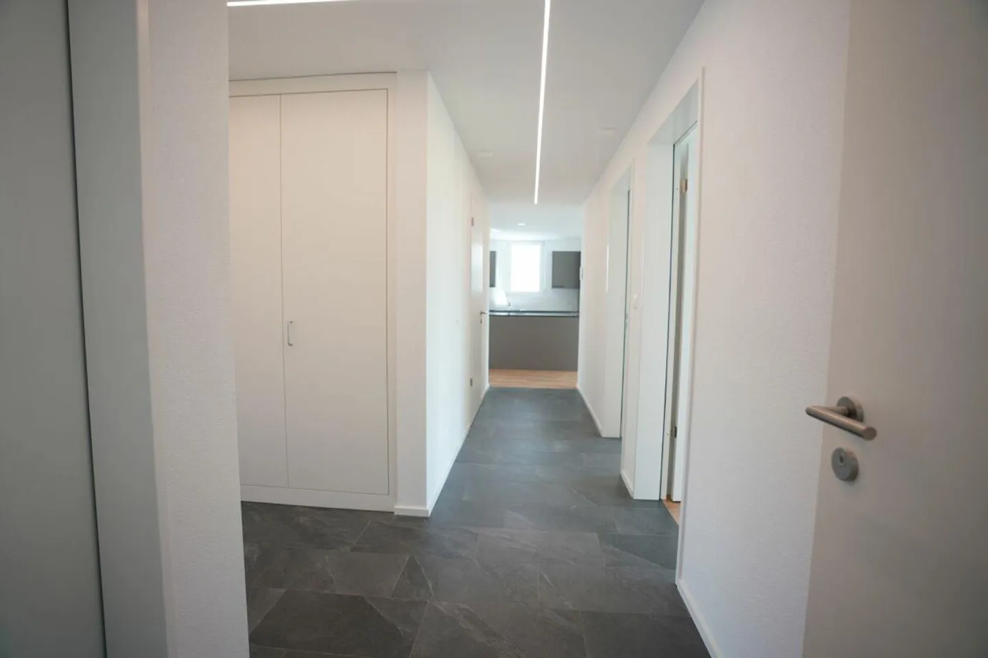 Moderne 4.5-Zimmerwohnung in Braunau - Foto 7 von 12