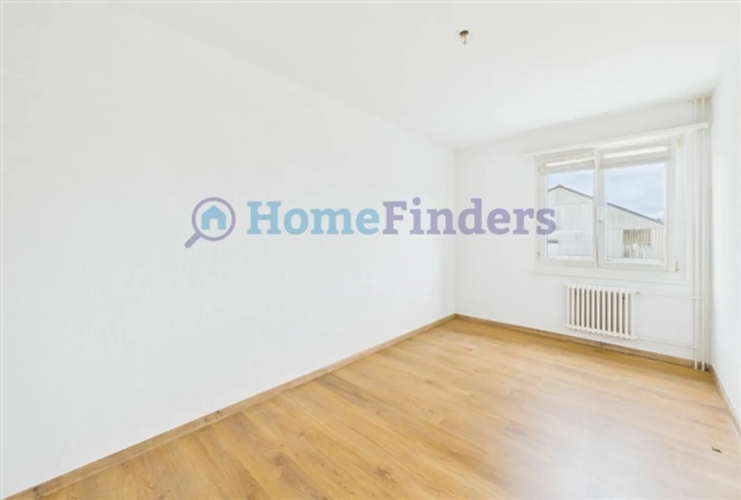 CENTRAL LOCATION! - Photo 5 of 7