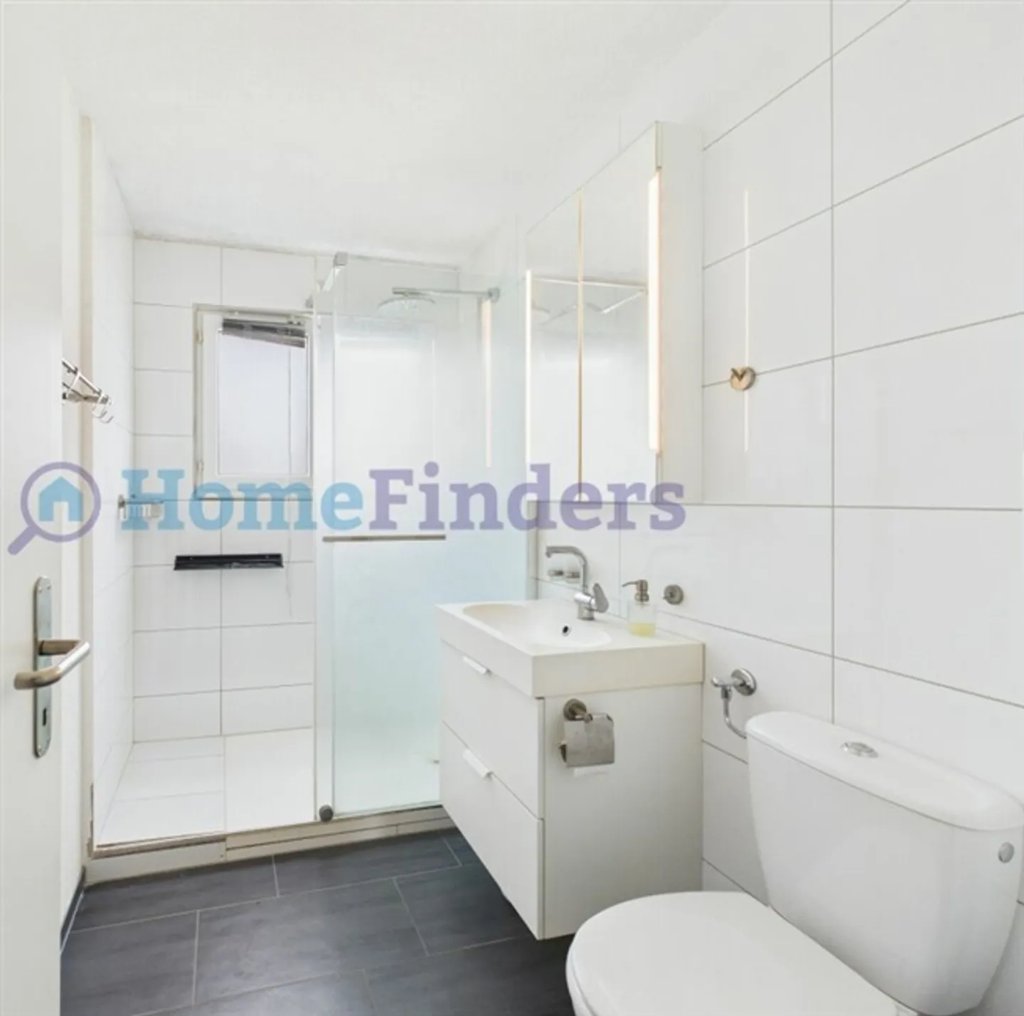 CENTRAL LOCATION! - Photo 6 of 7