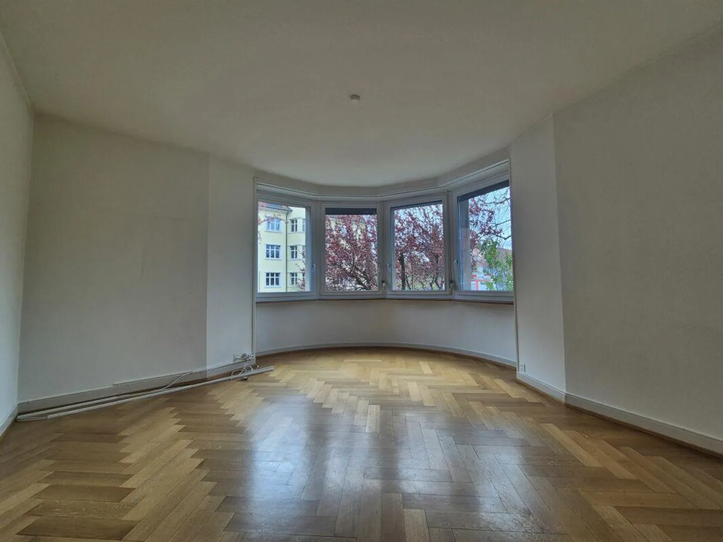 2-room apartment on the ground floor - Photo 8 of 9