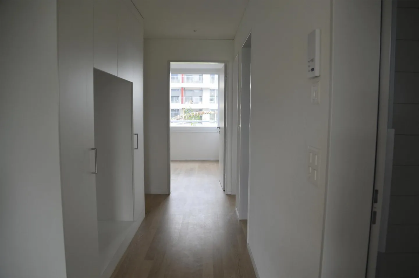 Apartment by the lake with ownership standard - Photo 3 of 14