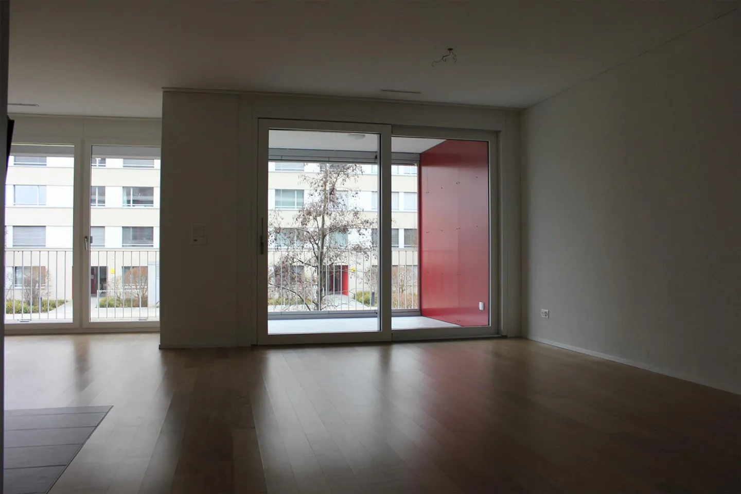 Apartment by the lake with ownership standard - Photo 4 of 14