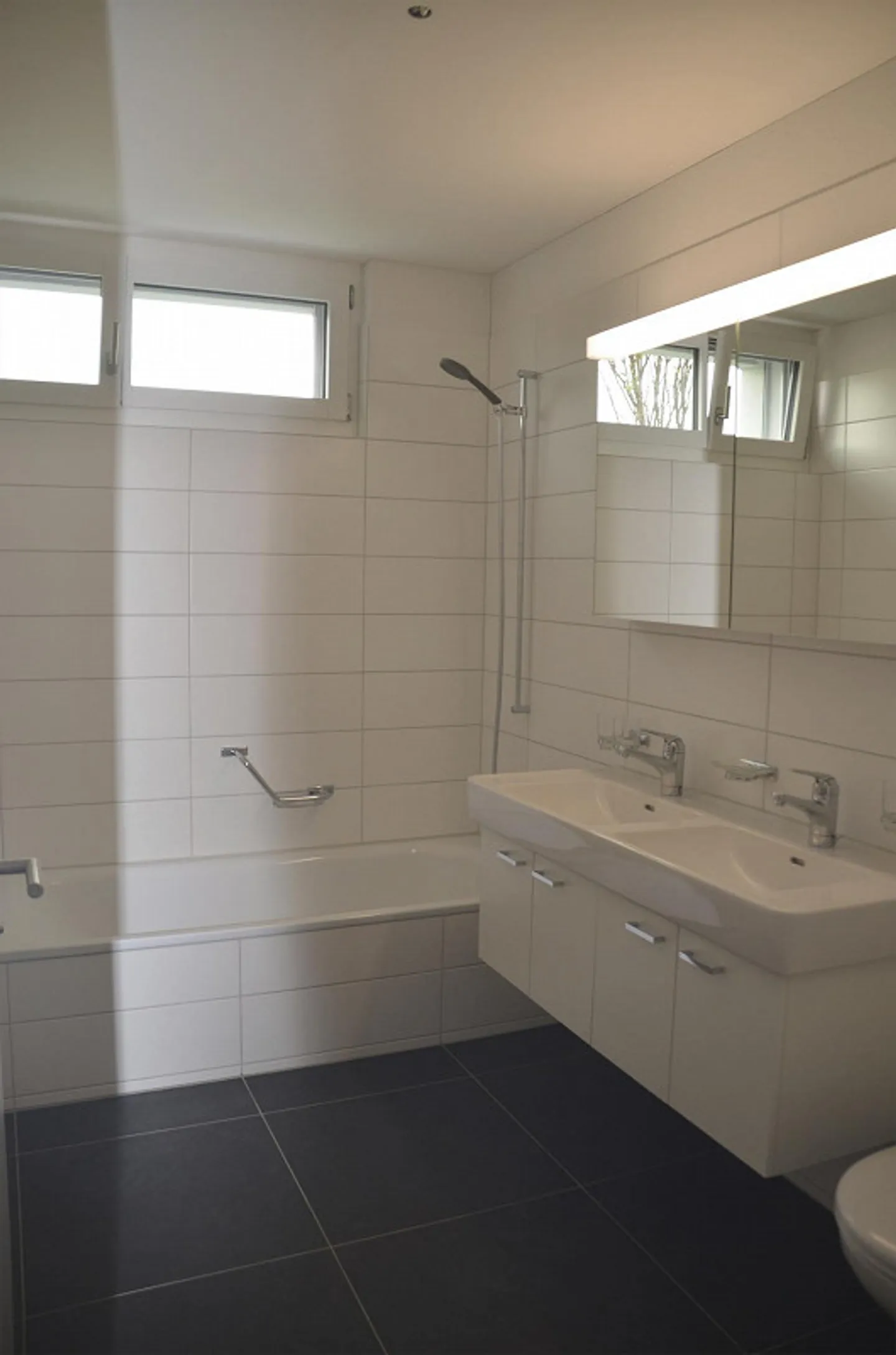 Apartment by the lake with ownership standard - Photo 13 of 14