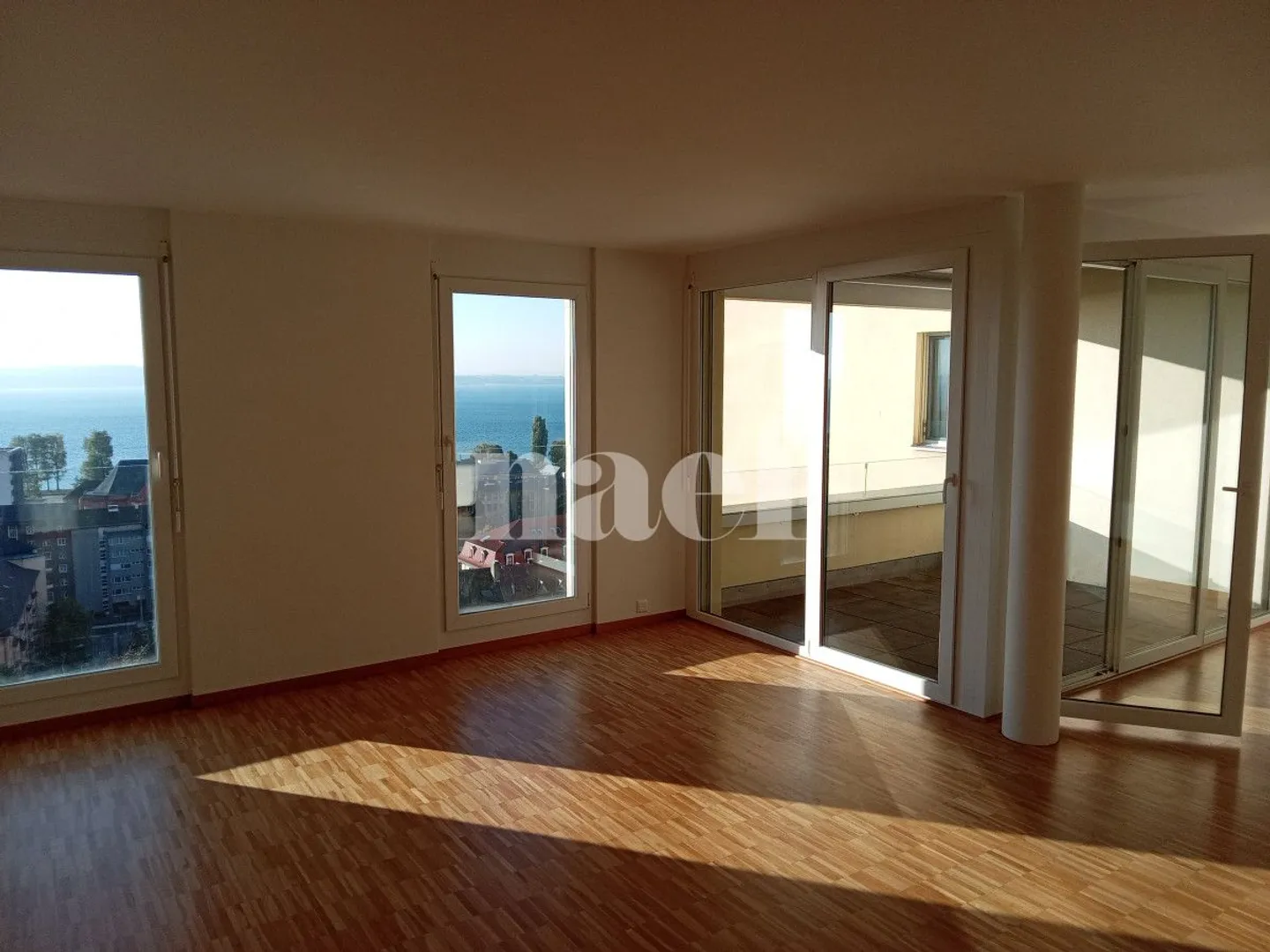 Appartamento 6.5 stanze - Foto 2 di 7