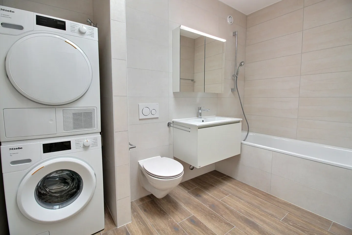 Appartamento nuovo di 5,5 locali in affitto - Foto 4 di 12