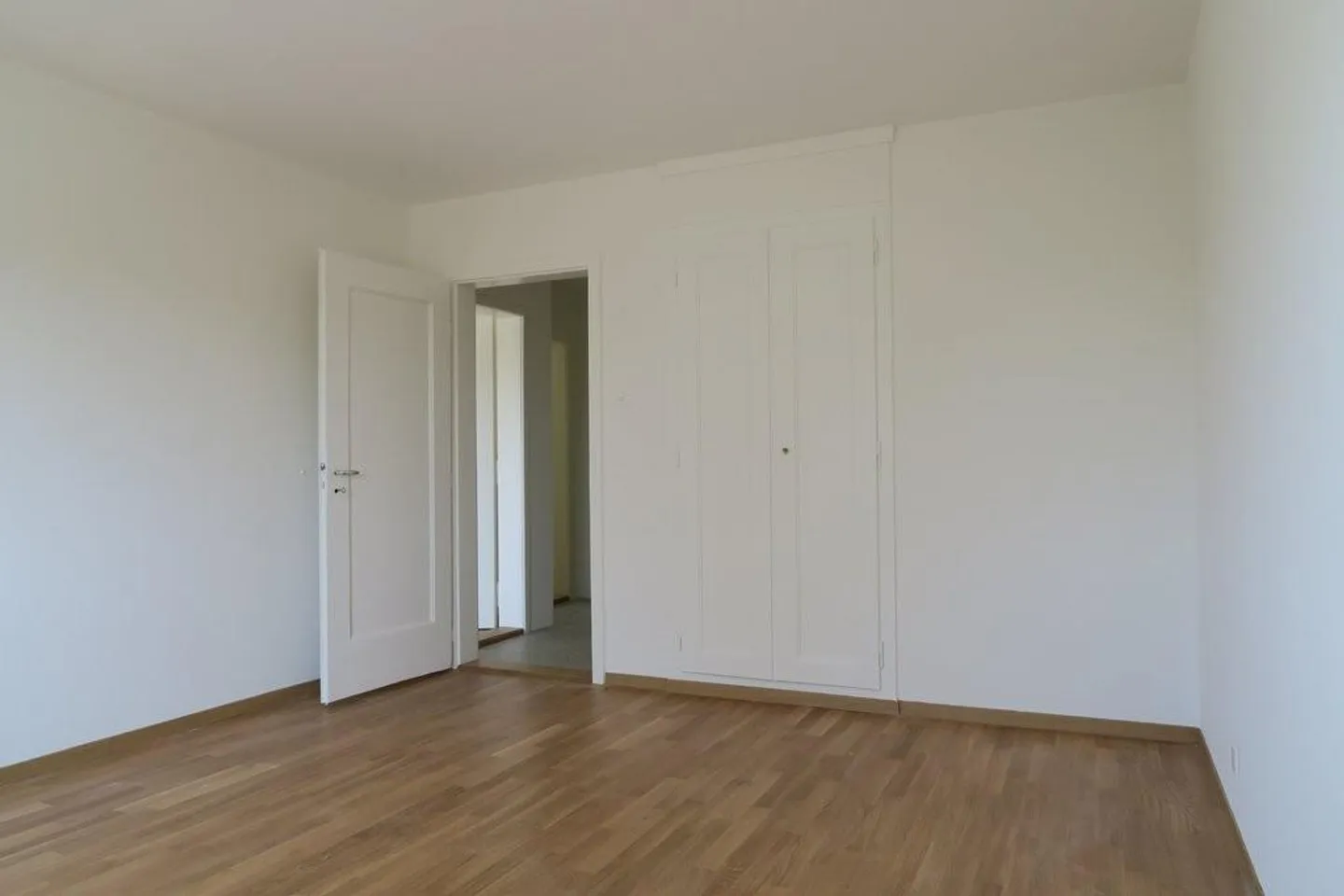Appartamento soleggiato con vista sul verde - Foto 6 di 10