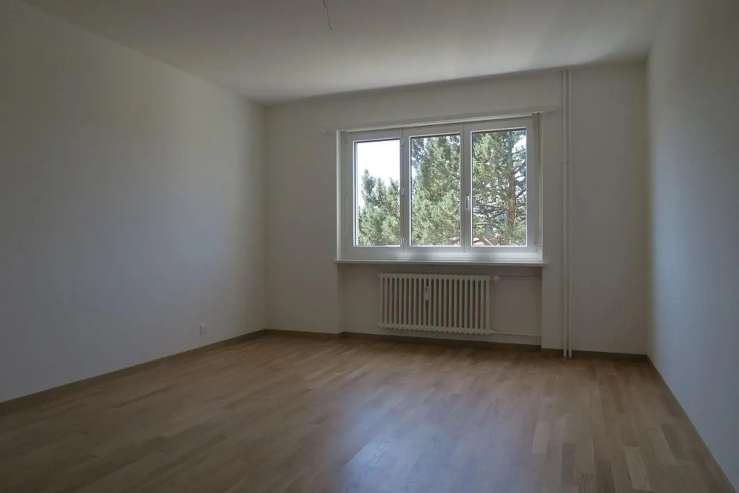 Appartamento soleggiato con vista sul verde - Foto 8 di 10