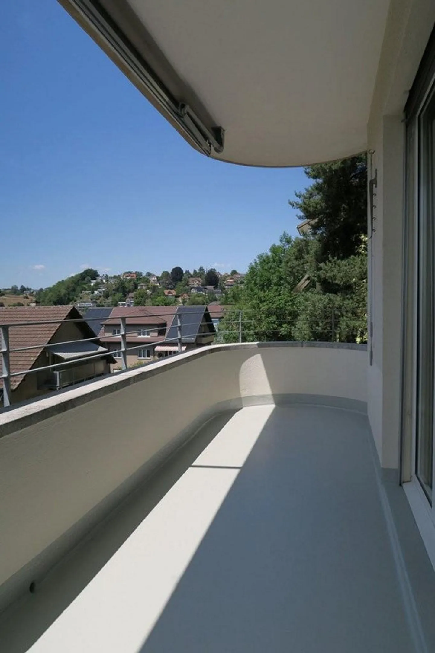 Appartamento soleggiato con vista sul verde - Foto 10 di 10