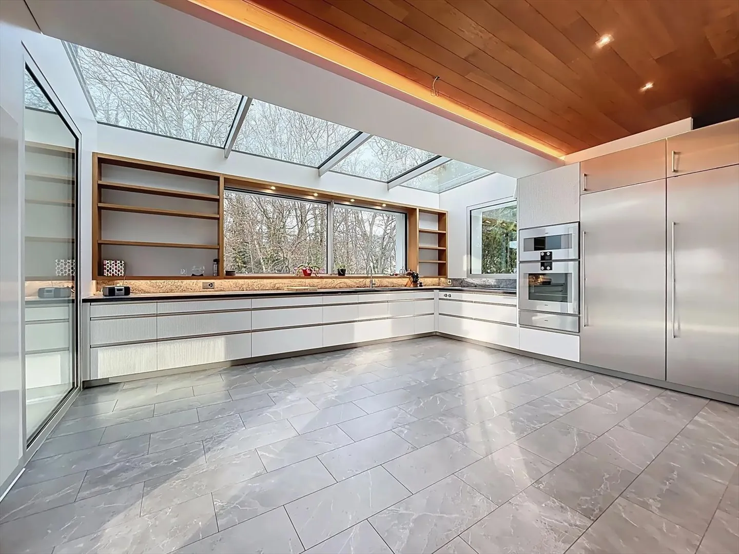 Propriété exceptionnelle de 7,5 pièces avec piscine - Photo 2 sur 12