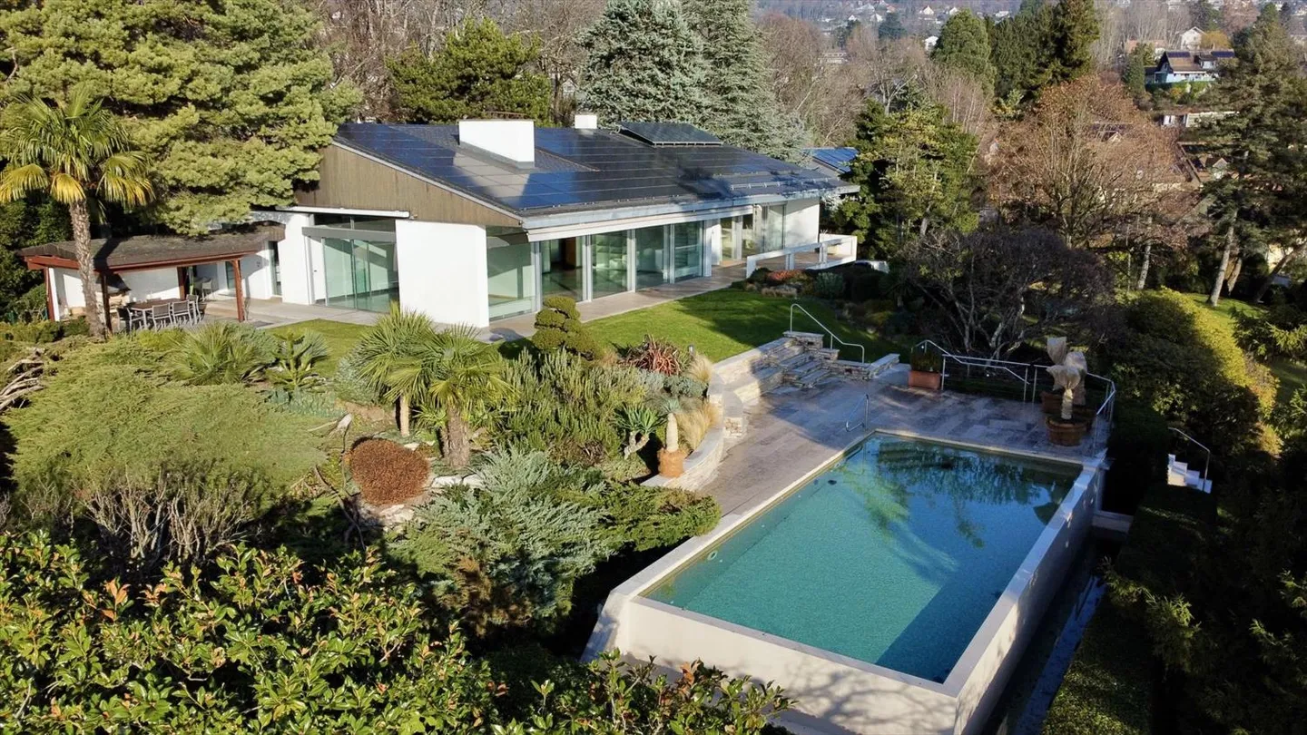 Propriété exceptionnelle de 7,5 pièces avec piscine - Photo 4 sur 12