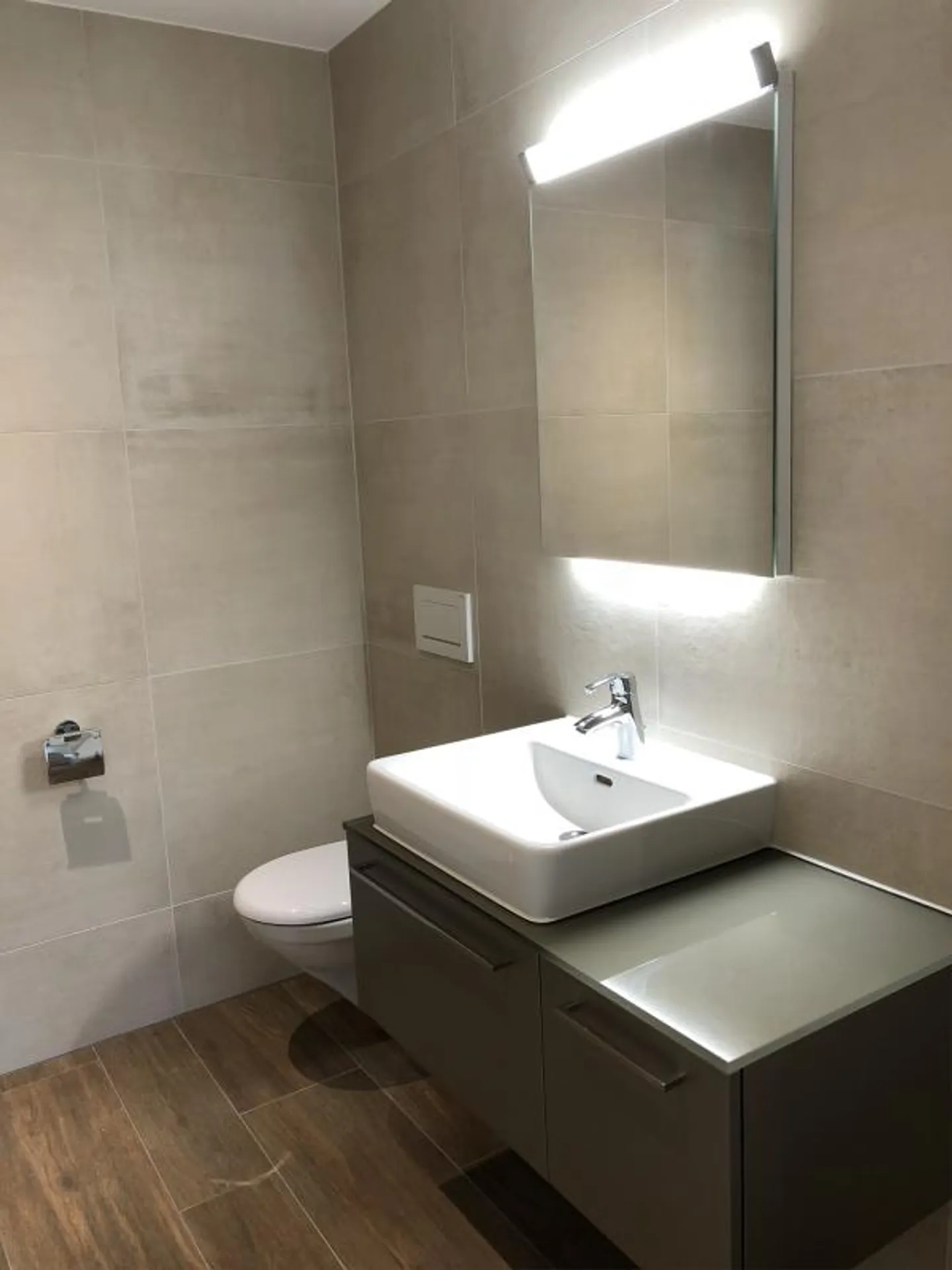 4,5 pièces (128m2) avec terrasse et belle vue - Photo 8 sur 24