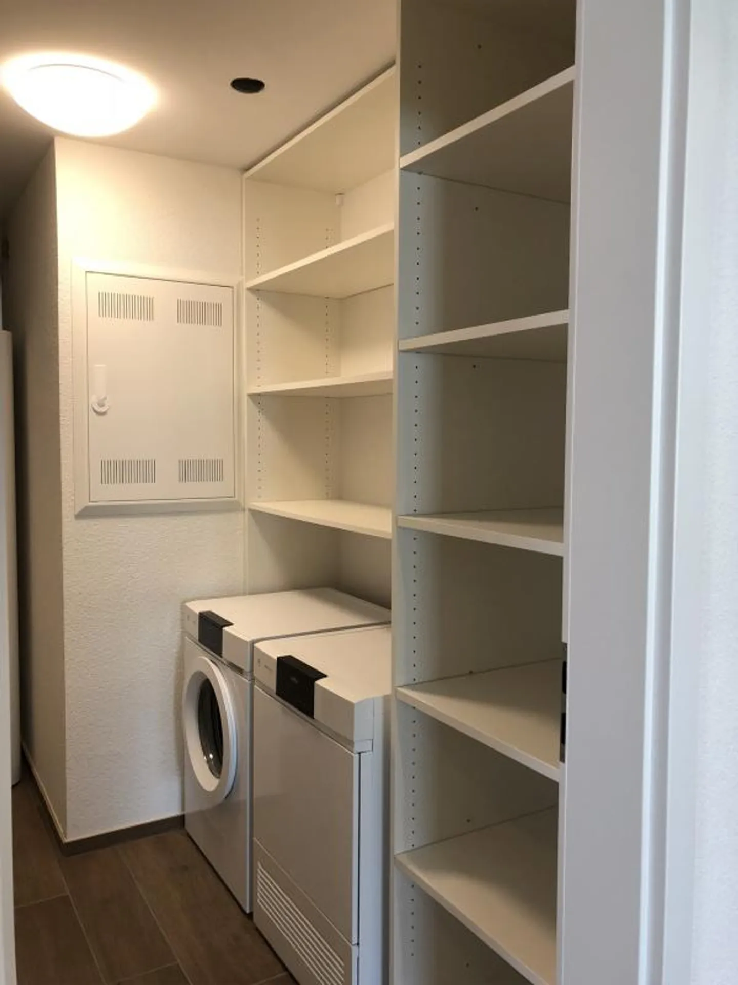 4,5 pièces (128m2) avec terrasse et belle vue - Photo 12 sur 24