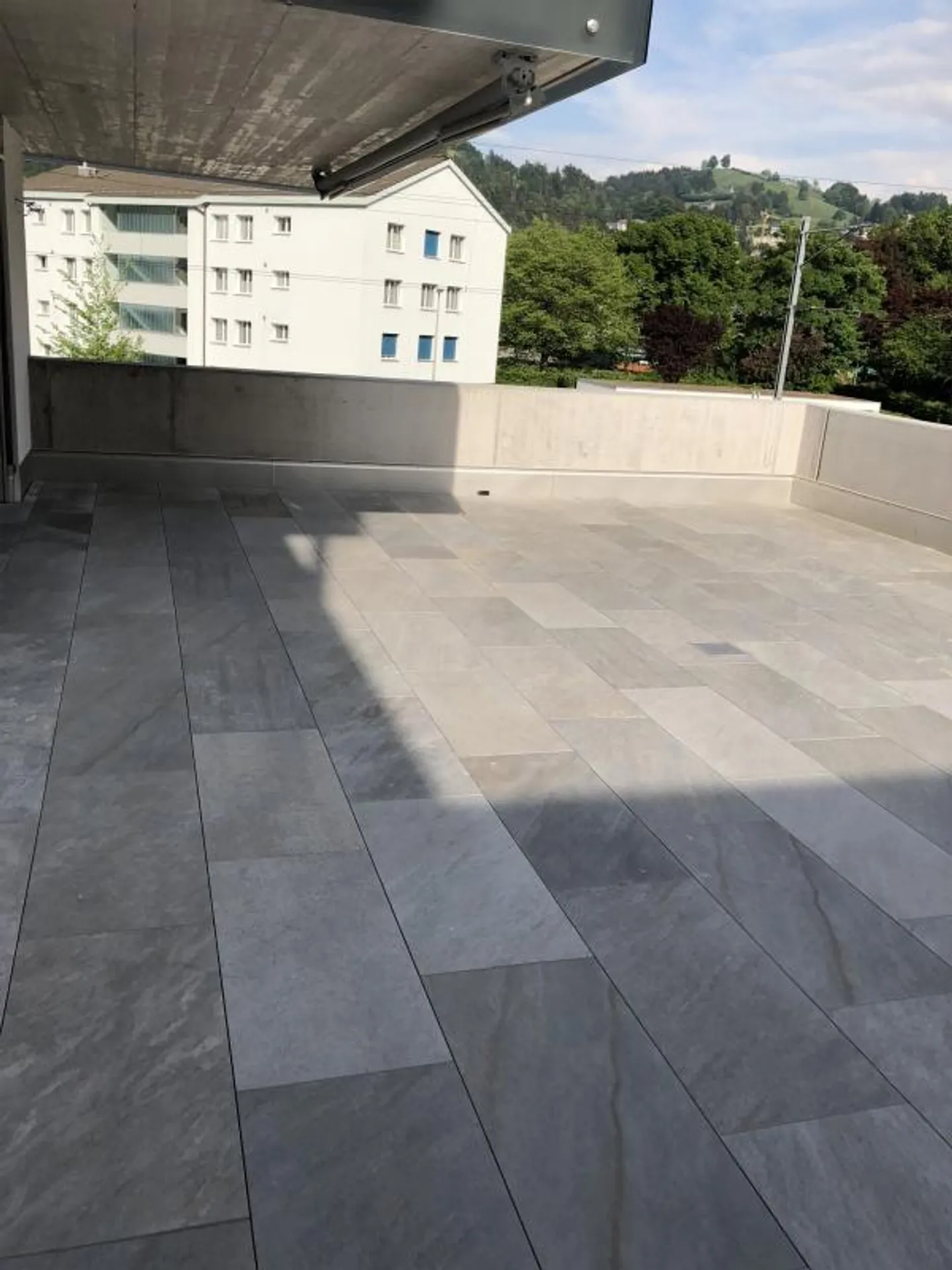 4,5 pièces (128m2) avec terrasse et belle vue - Photo 15 sur 24