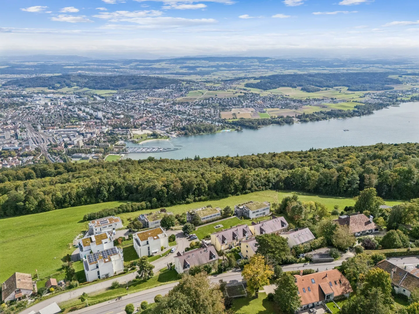 Charming condominium in a natural setting including parking space in the underground garage - Photo 14 of 14