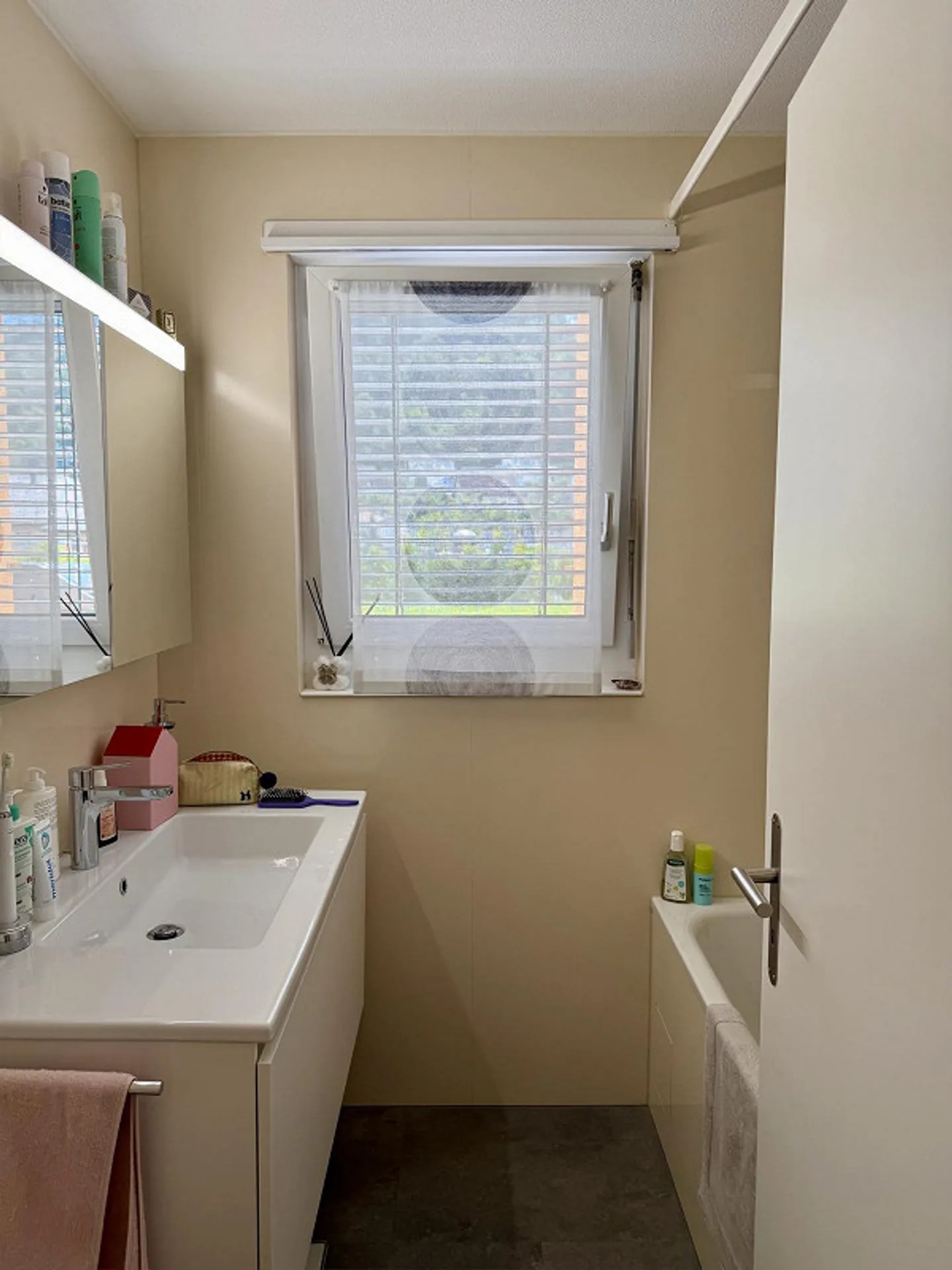 4.5-Zimmer-Attikawohnung mit grosser Terrasse im Baurecht - Foto 11 von 13