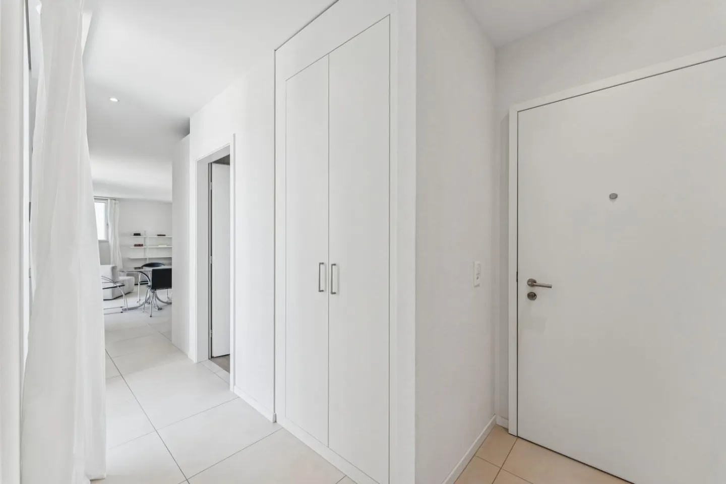 Appartamento con 3,5 stanze e balcone - Foto 8 di 13