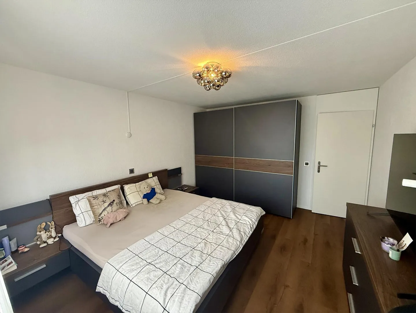 4.5-Zimmer-Attikawohnung mit grosser Terrasse im Baurecht - Foto 13 von 13