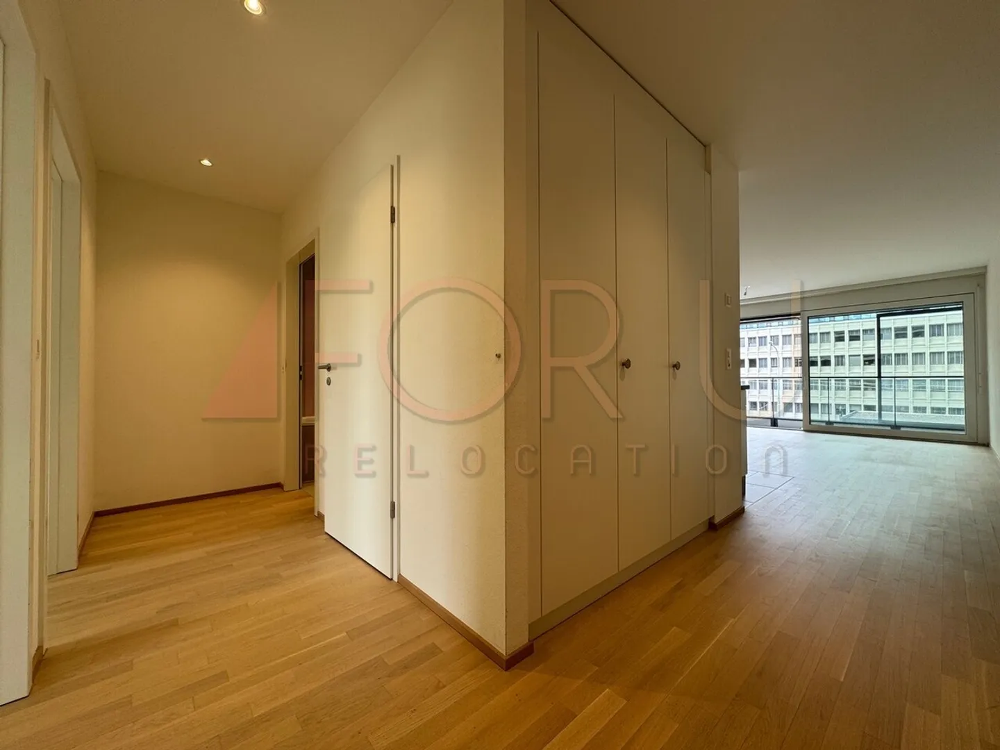 Sehr schöne 4-Zimmer-Wohnung in einem modernen Gebäude in Cointrin - Foto 6 von 12