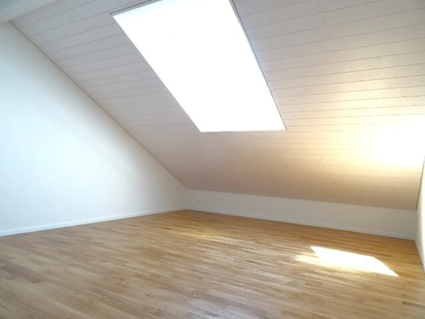 Superbe appartement de 2,5 pièces au dernier étage / 4ème étage de 47 m² avec balcon - Photo 8 sur 11