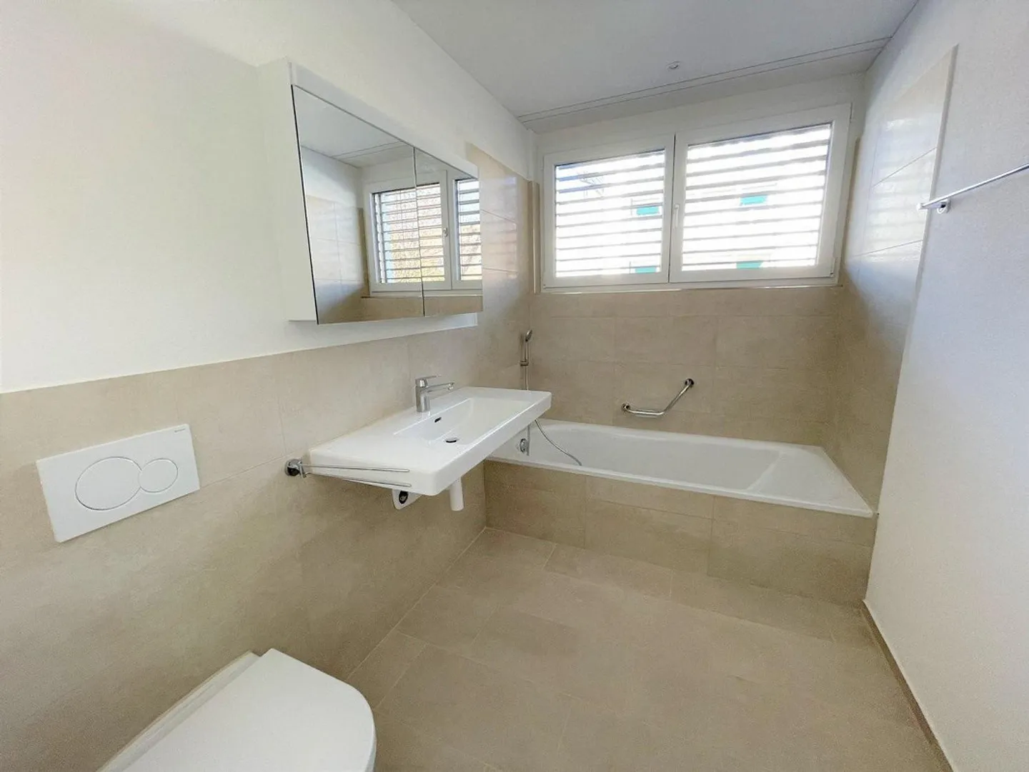 Spacious Modern Apartment in Lengnau - Photo 7 of 10