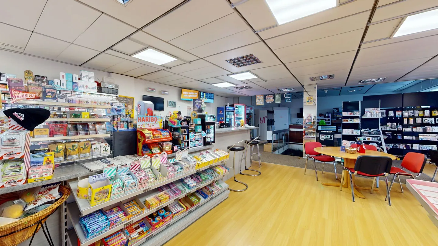 Residential and Commercial Building - Photo 4 of 17