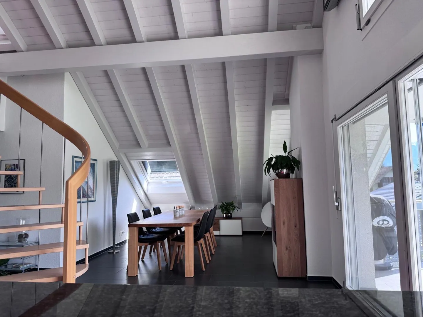Appartement sous les combles de 4 1/2 ou 5 1/2 pièces avec galerie - Photo 3 sur 15