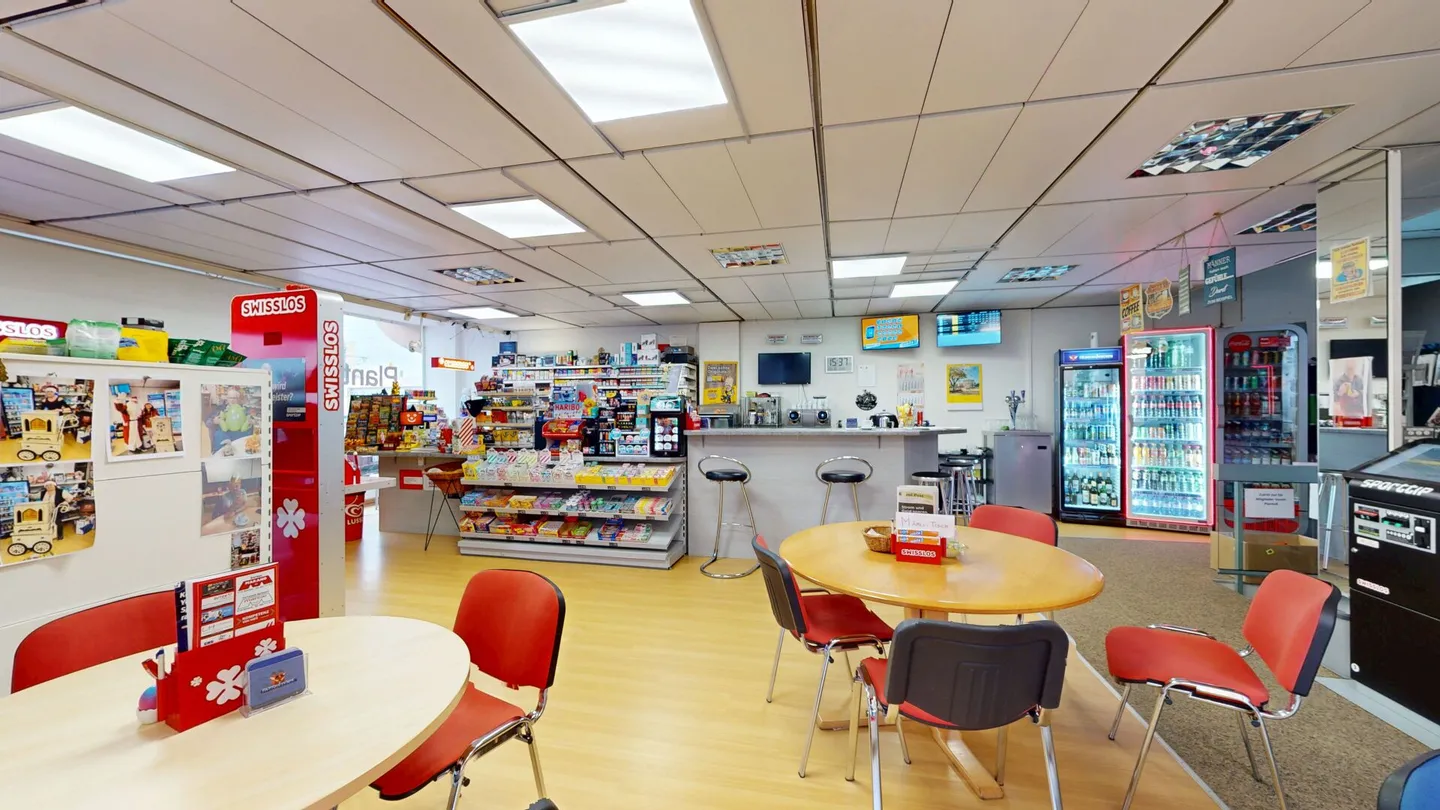 Residential and Commercial Building - Photo 6 of 17